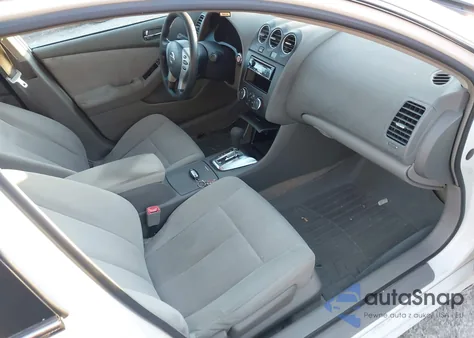 2010 Nissan Altima 2.5 из США, поврежденный, VIN 1N4AL2AP8AN502073